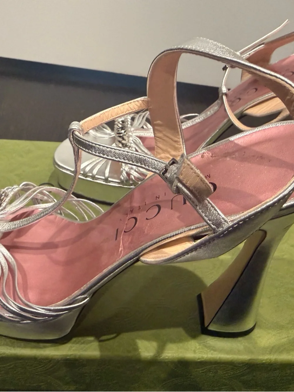 Gucci Silver Metallic T-Strap Platform Sandals - Picture 7 of 12